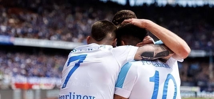 沙尔克队长领衔领队，季后赛形势一片大好的简单介绍